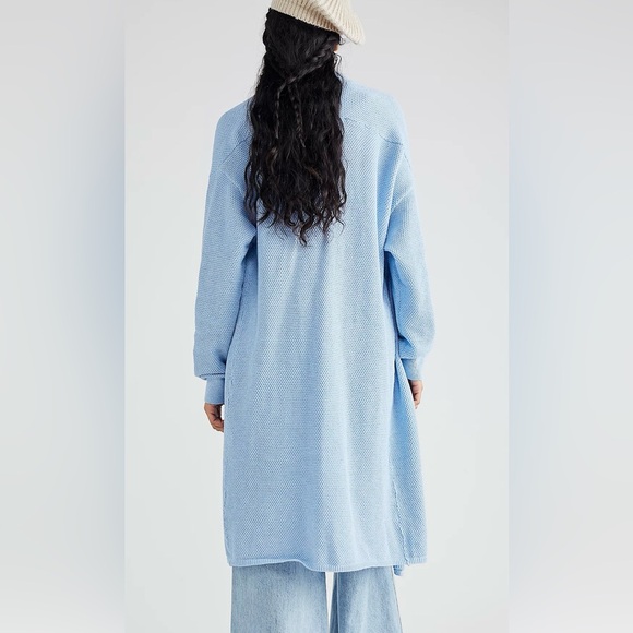 Free People Beach Hailee Convertible Cardigan Size Medium Soft Blue Heather - Picture 2 of 9